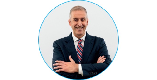 Buongiorno Italia, Andrea Lazzari